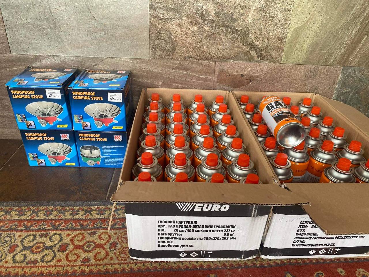 Ми маленькі волонтери! На Львівщині діти організували власний штаб для допомоги ЗСУ