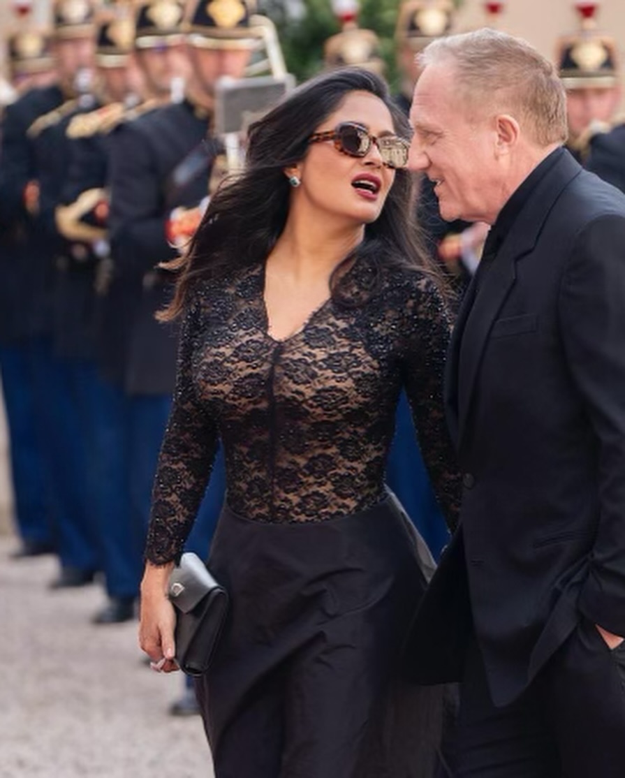 What does the popular actress Salma Hayek look like today: it's hard to believe that she is 57 (photo)