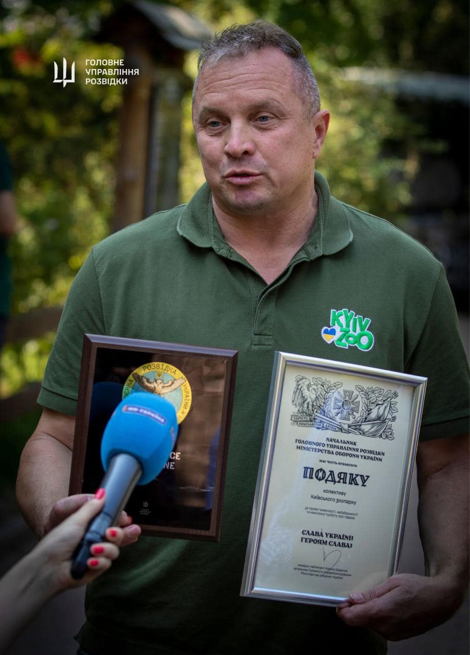 "Штатні" сови ГУР оселяться у Київському зоопарку. Неймовірна історія порятунку птахів (фото)