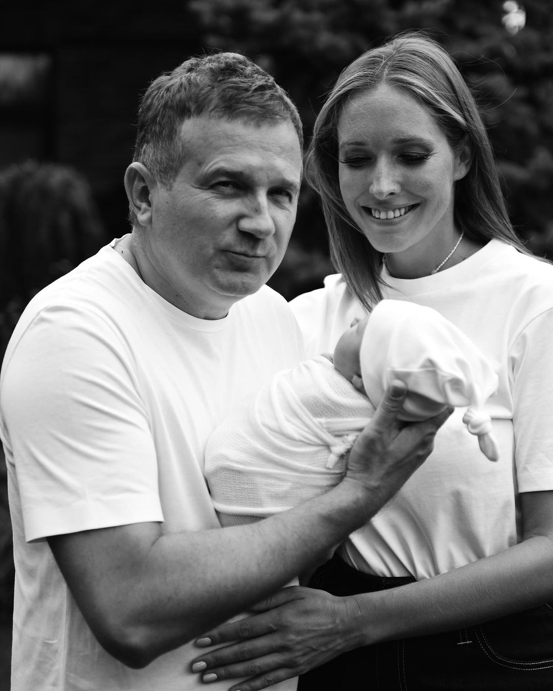 Осадчая трогательно обратилась к мужу в день его рождения: "Ежегодно двойной праздник"