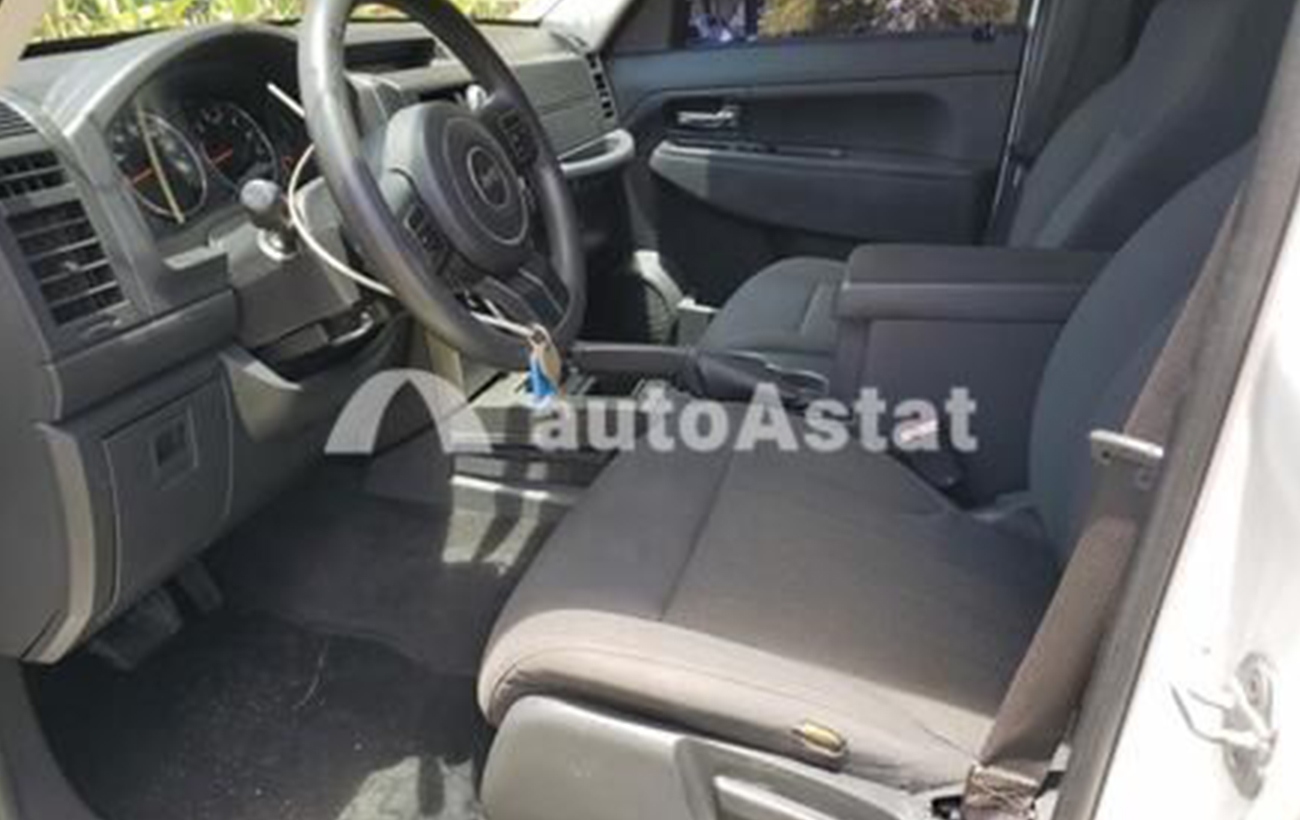 На аукціоні продали джип за три долари, хоча його реальна ціна сягає 13 500: що не так з авто (фото)