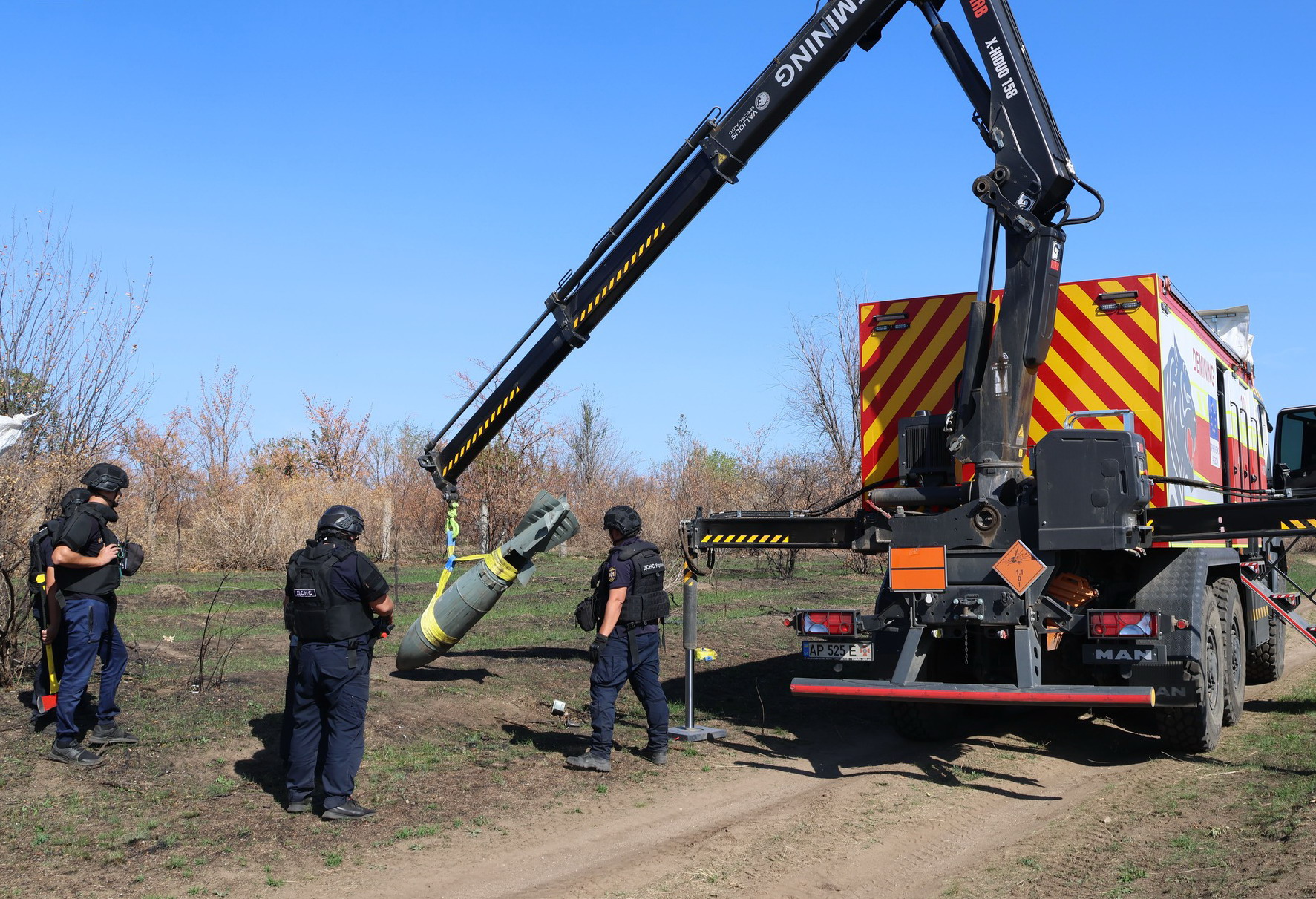 Враг сместит фокус на юг? Почему на Запорожье "полетели" КАБы и каковы цели РФ