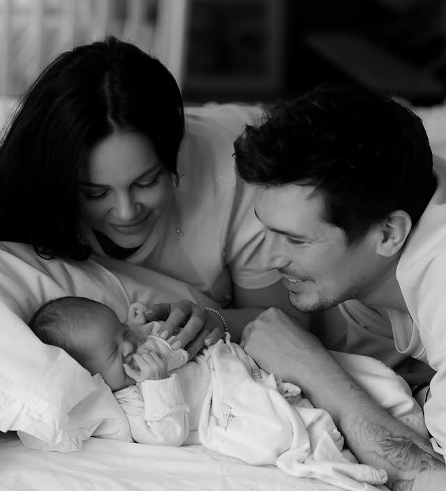 Жена Позитива очаровала новыми фото с 3-месячной дочкой