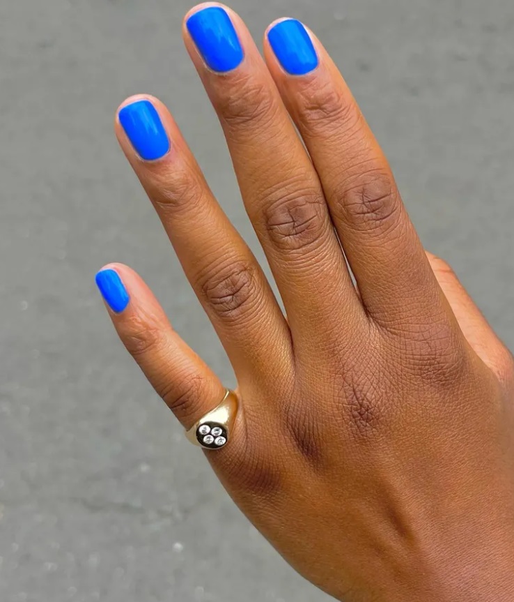 Счастливый цвет месяца: какой маникюр привлечет удачу и любовь в ноябре