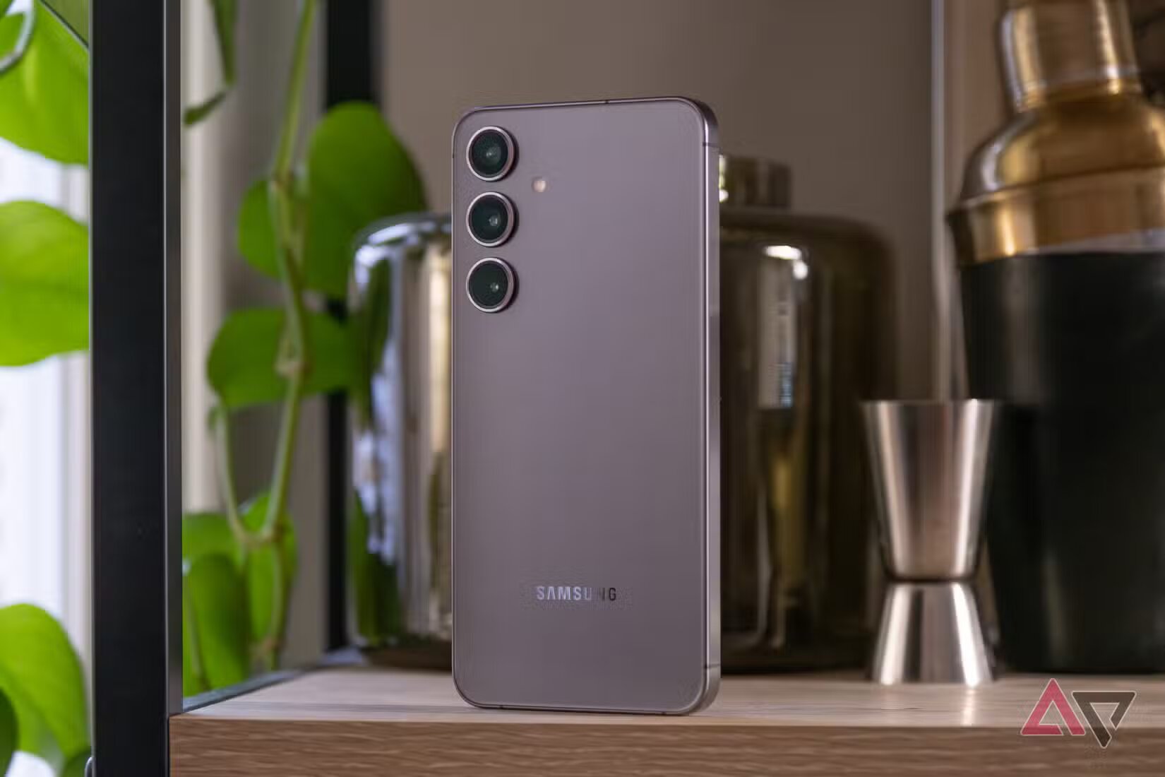 10 лучших телефонов на Android не за все деньги мира