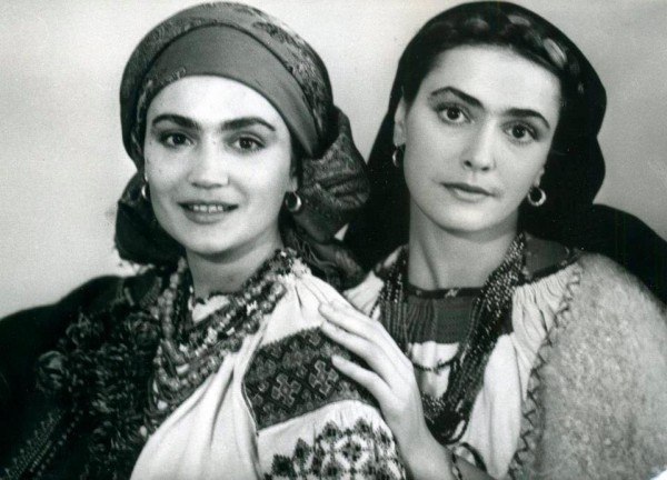 Ольга Сумская 20 и 40 лет назад: на этих фото актрису сложно узнать