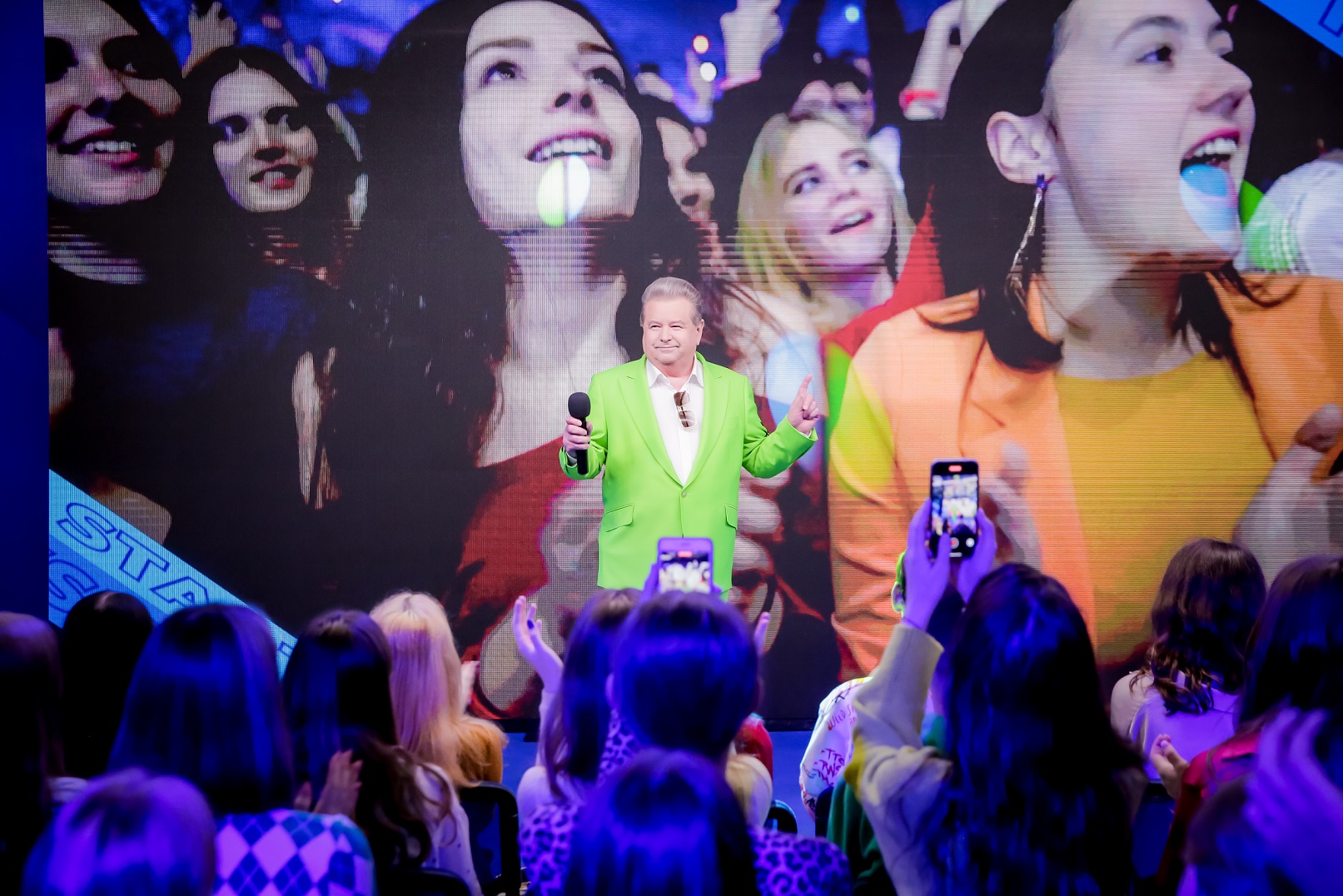 Михайло Поплавський напередодні тридцятиріччя ректорства заявив про передачу повноважень