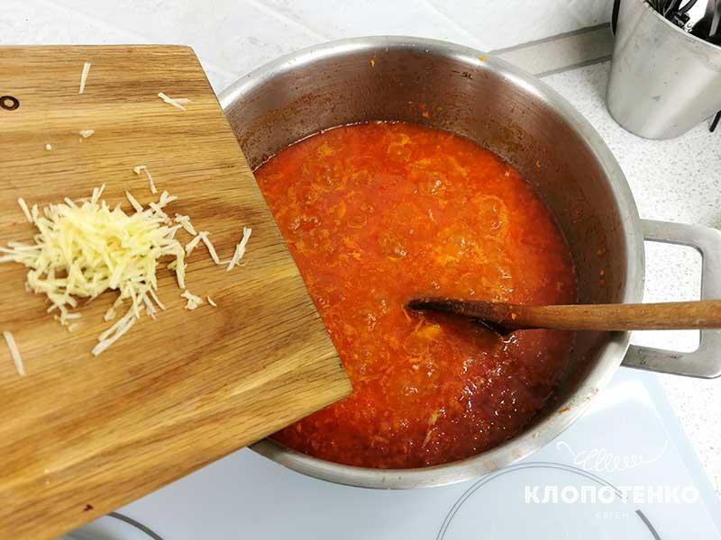 Клопотенко раскрыл секретный ингредиент для приготовления идеальной аджики на зиму