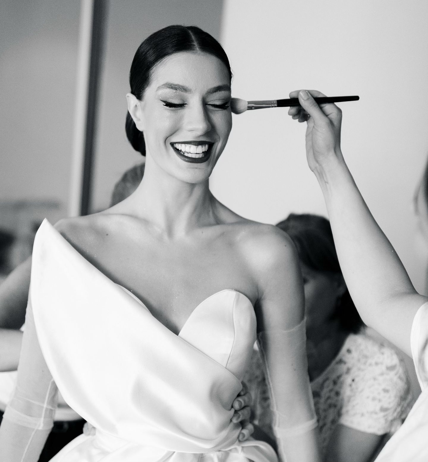 Бывший "Холостяк" Иракли Макацария и его красавица-жена ждут второго ребенка: нежные фото пары