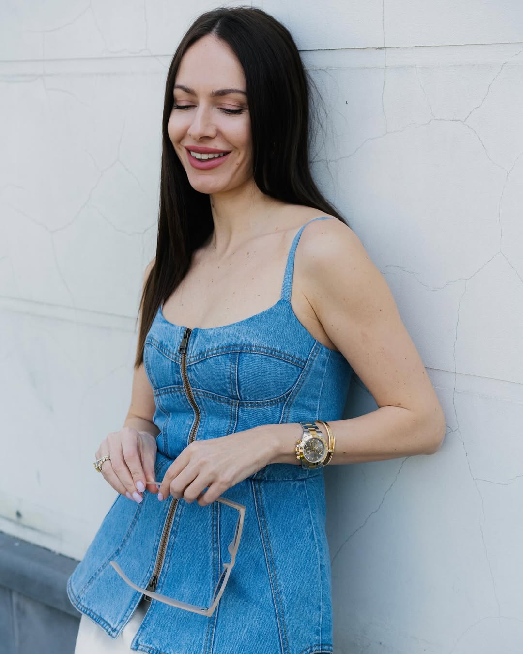 Як носити джинсовий корсет цієї весни: образи Христини Горняк та Інни Бєлєнь, які варто повторити