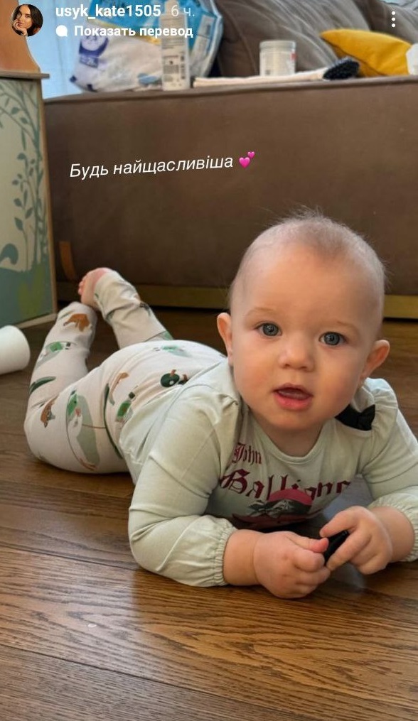 Дружина Усика замилувала новими фото з найменшою донечкою, якій виповнився рік