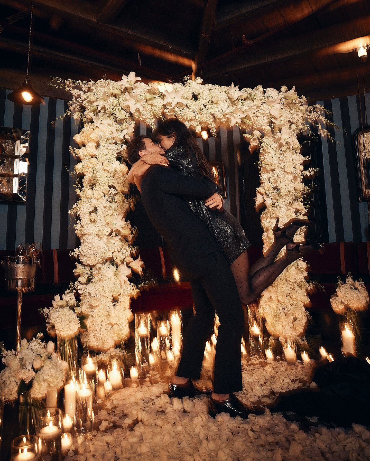 Звезда "Дневников вампира" выходит замуж: как выглядит ее жених и их история любви (фото)