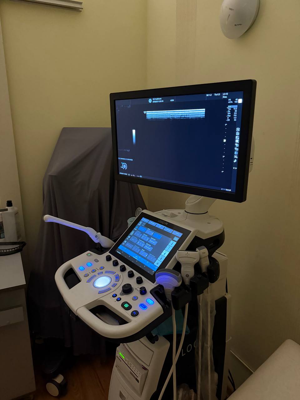 Блогерша-миллионница Верба оказалась в больнице с 4-месячной дочерью: что известно