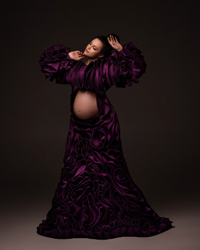 Позитив и Юлия Сахневич стали родителями: пол ребенка и первое фото