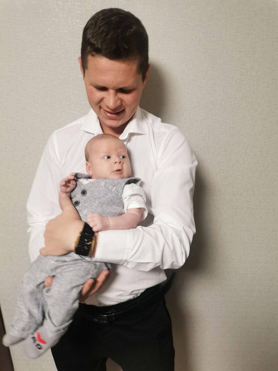 "У них не было боеприпасов, чтобы отбиваться". История украинского защитника, находящегося в плену больше года (фото)