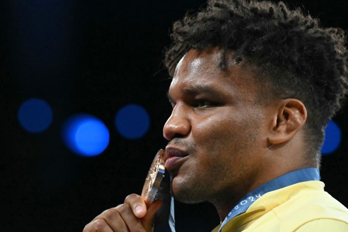 Жан Беленюк стал жертвой воров на Олимпиаде. Он сказал, кто это сделал