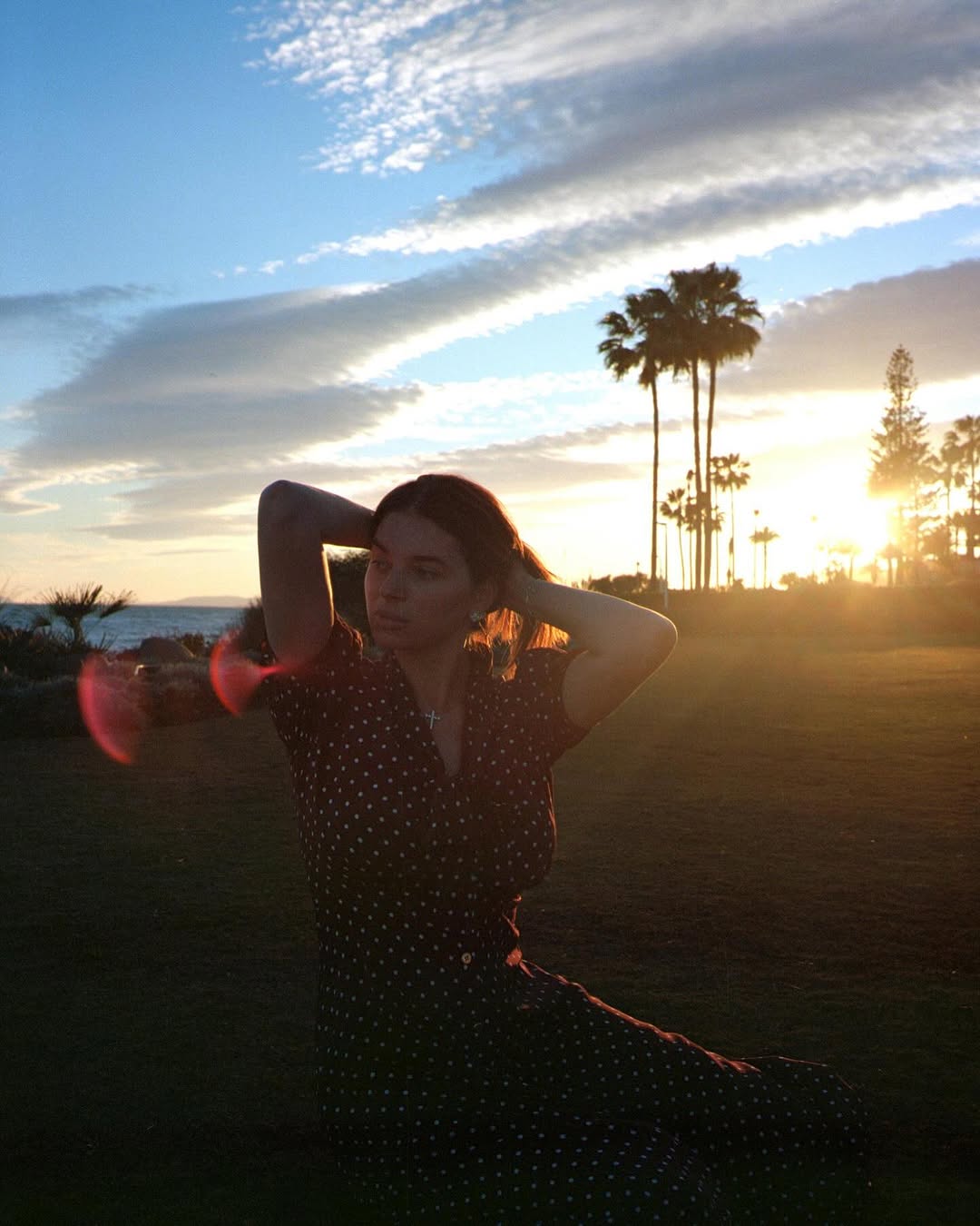 Стиль Мерилін Монро та Одрі Хепберн: дружина Усика показала сукню, яка стане хітом цієї весни