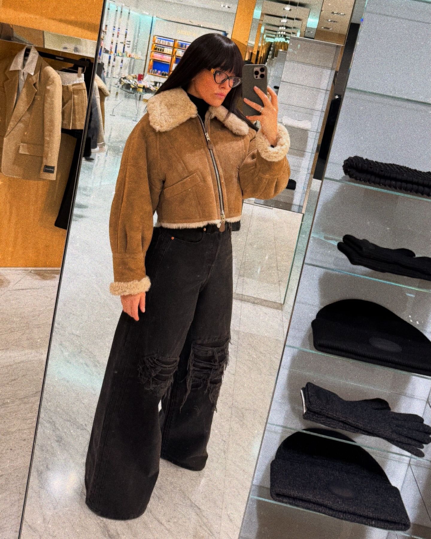 Які дублянки вважають наймоднішими цього року: Раміна та Астаф'єва показали тренди на зиму 2024-2025