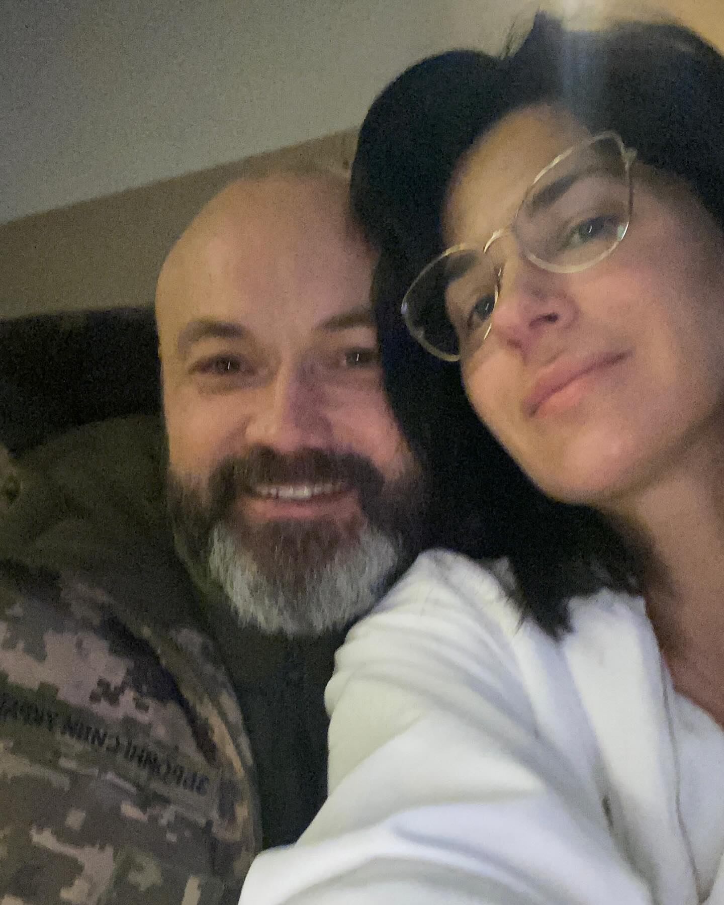 Маша Ефросинина трогательно обратилась к мужу-военному в годовщину свадьбы