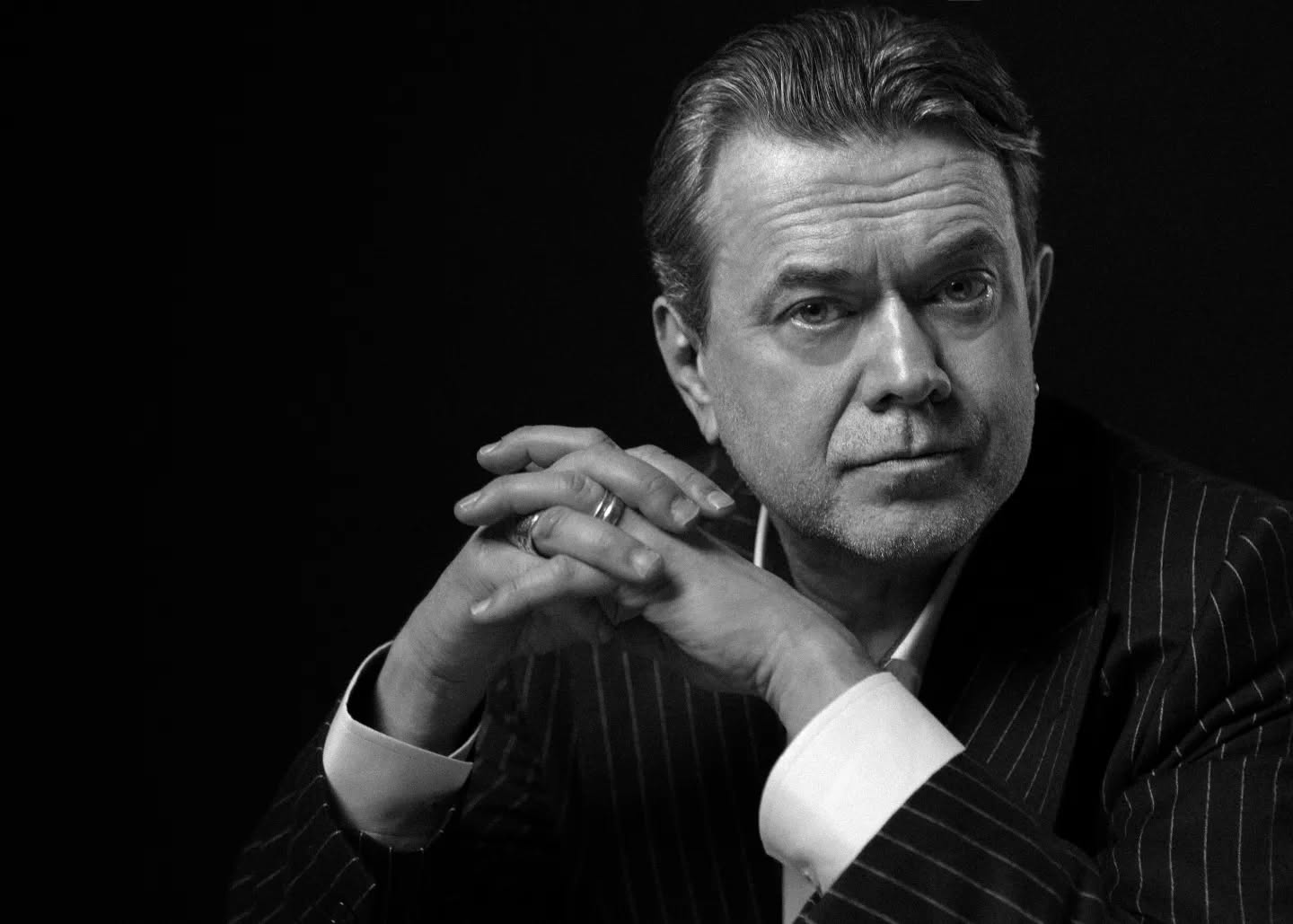 Остап Ступка вперше за довгий час показав романтичне фото з молодшою на 34 роки обраницею