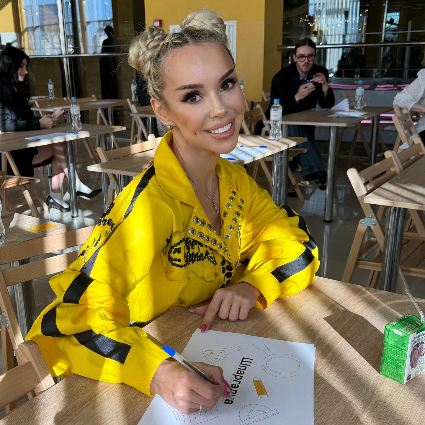 Вагітна співачка СолоХа потрапила в лікарню: що відомо