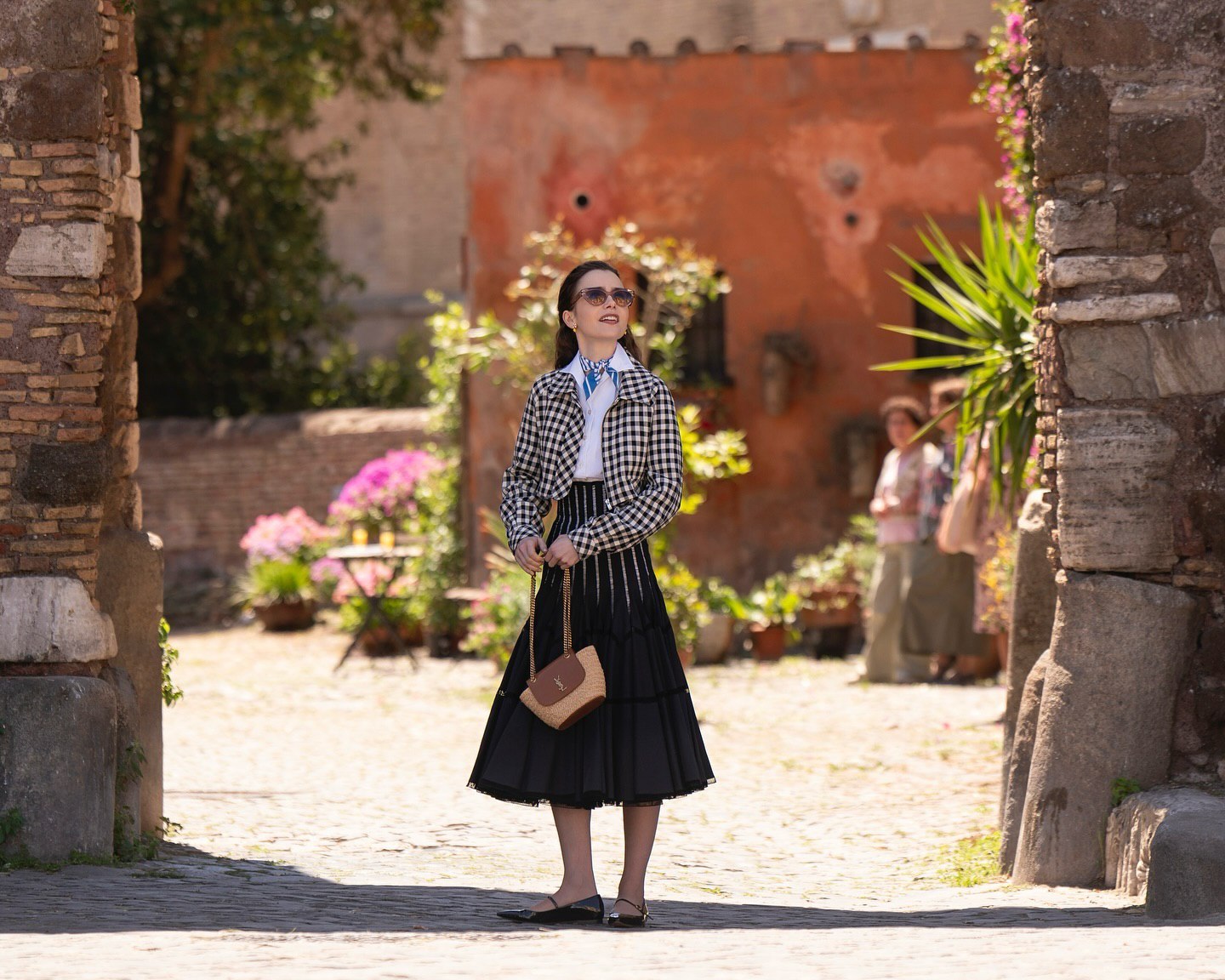 Зустрічалася з Крісом Евансом та підтримала Україну: невідомі факти про зірку "Емілі в Парижі"