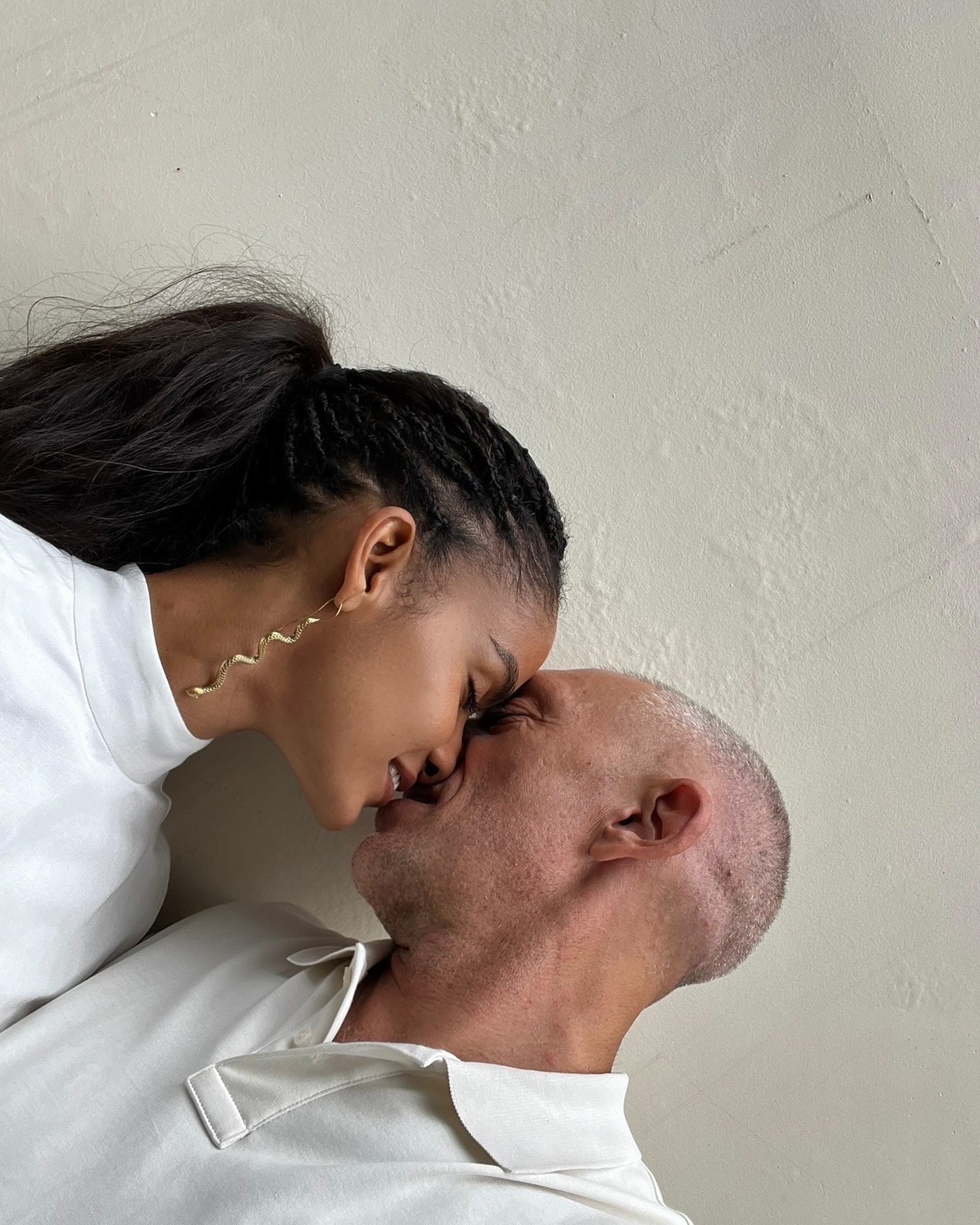 58-летний Венсан Кассель в четвертый раз стал отцом