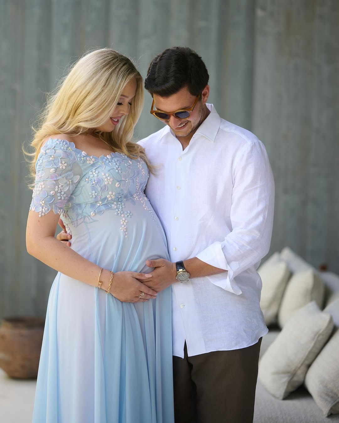 Младшая дочь Дональда Трампа "засветила" большой животик на последнем месяце беременности