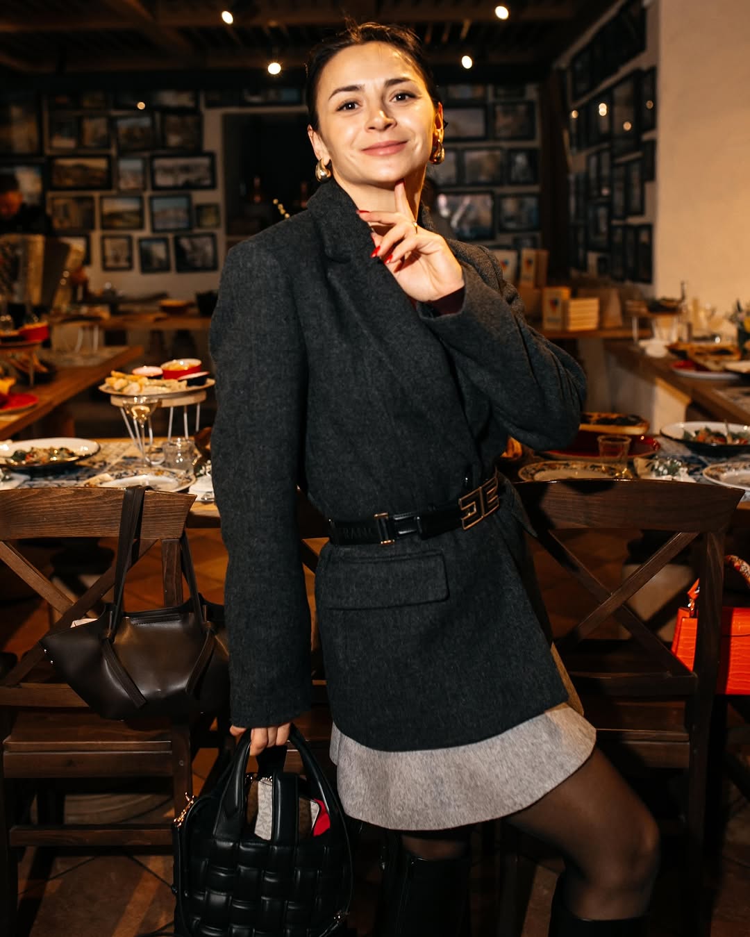 Який предмет гардероба робить образ бездоганним: приклад від Джамали та Ілони Гвоздьової