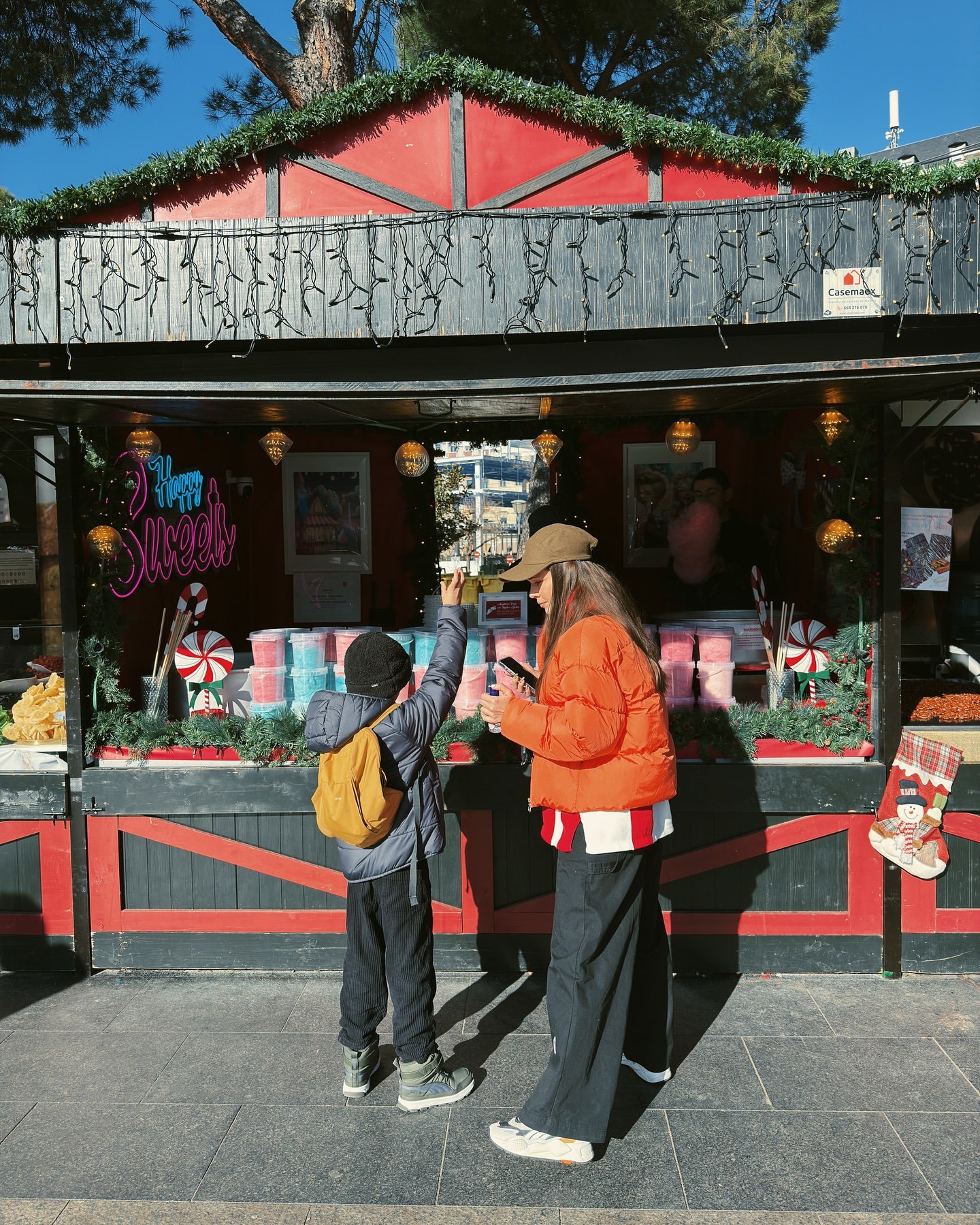 Юлія Саніна несподівано показалася з 9-річним сином, але не в Україні
