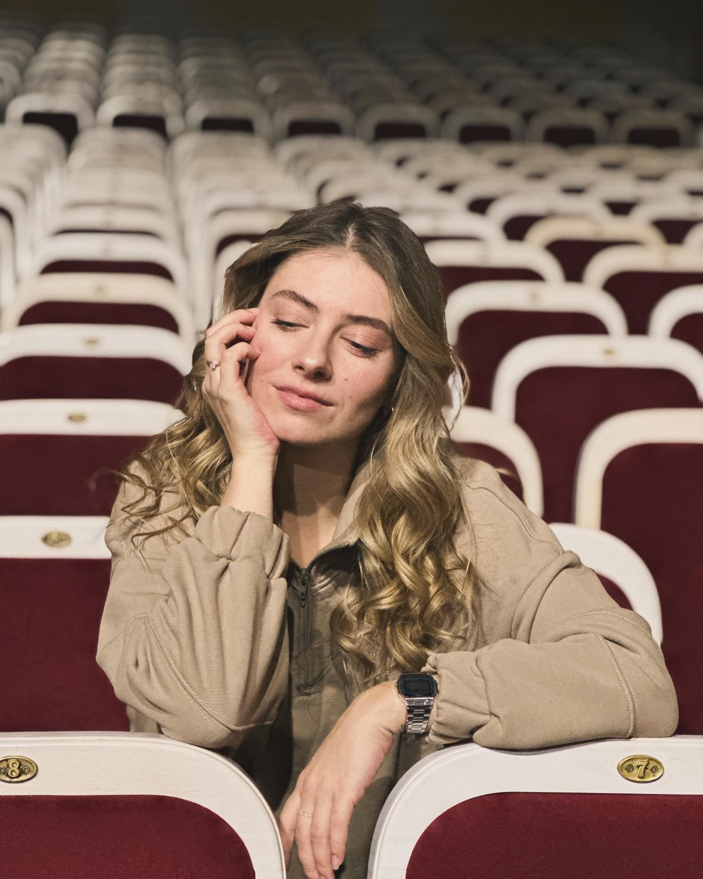 Звезда "Папика" Петрожицкая рассекретила, как изменились ее гонорары во время войны