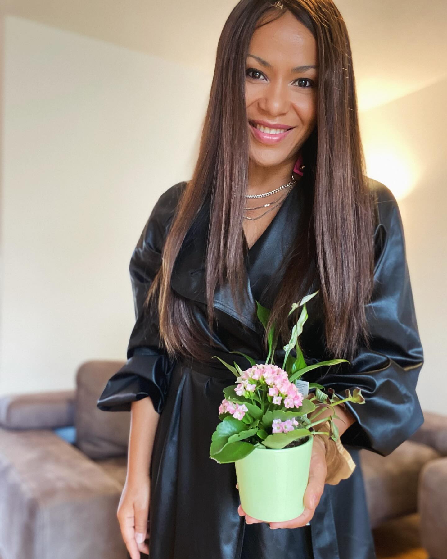 Хочу, чтобы в моей стране был мир: Гайтана после языкового скандала внезапно обратилась к украинцам