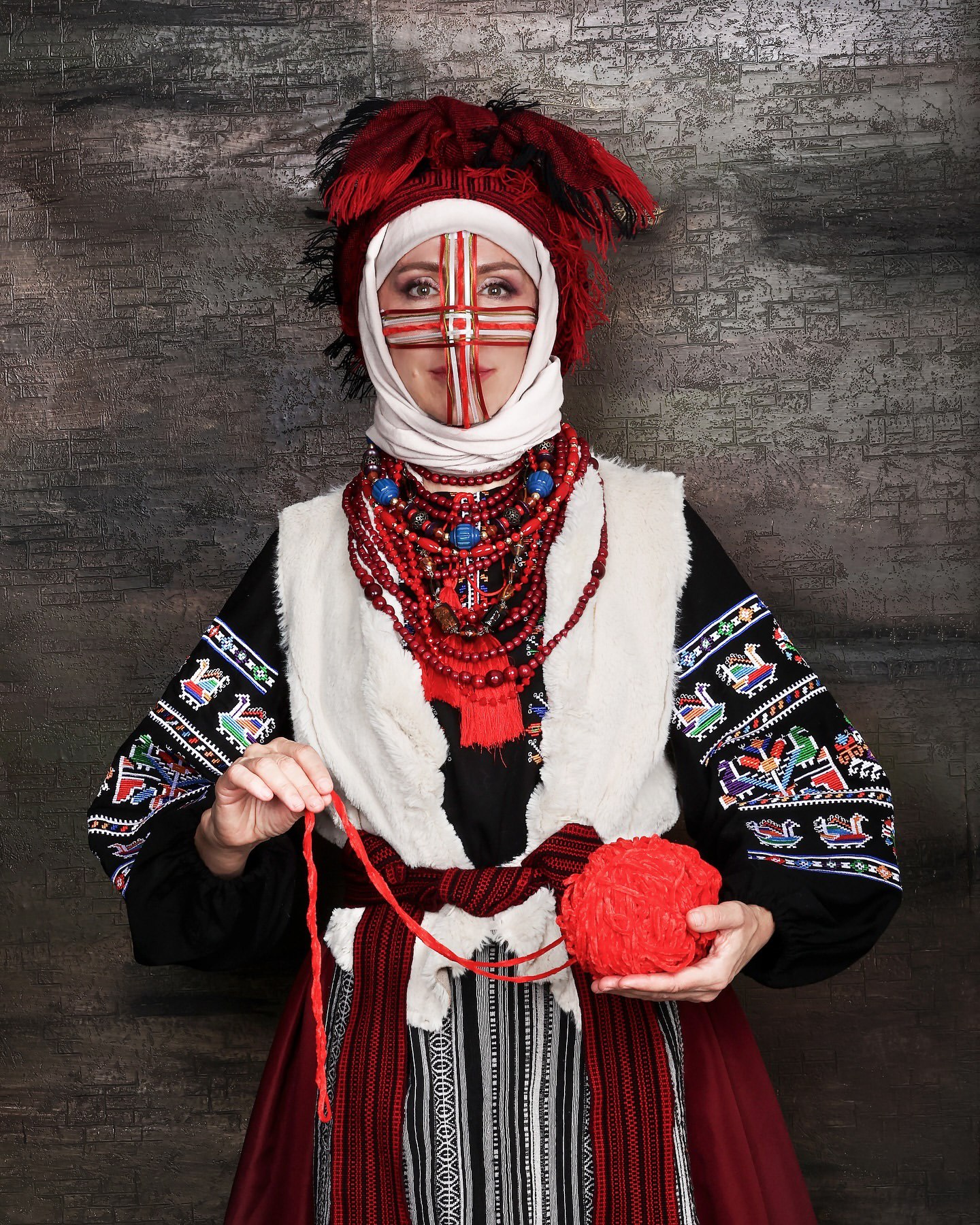 1000 днів війни: що українські зірки постять у соцмережах і хто "морозиться"