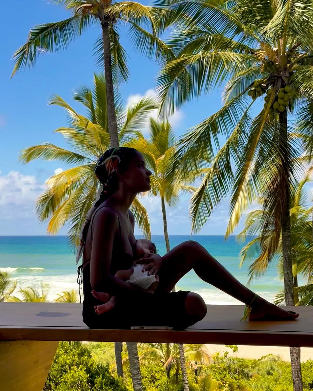 58-річний Венсан Кассель вперше показав сина, якого йому народила молода кохана