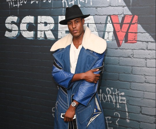 Як виглядає один з найжаданіших чоловіків з Tinder і чому йому не щастить з коханням