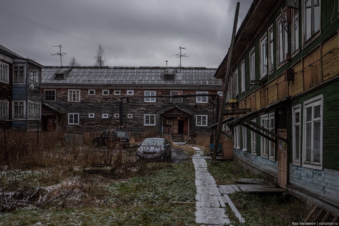 Россияне "превратили" село Архангельское под Херсоном в настоящий Архангельск: сравните эти фото