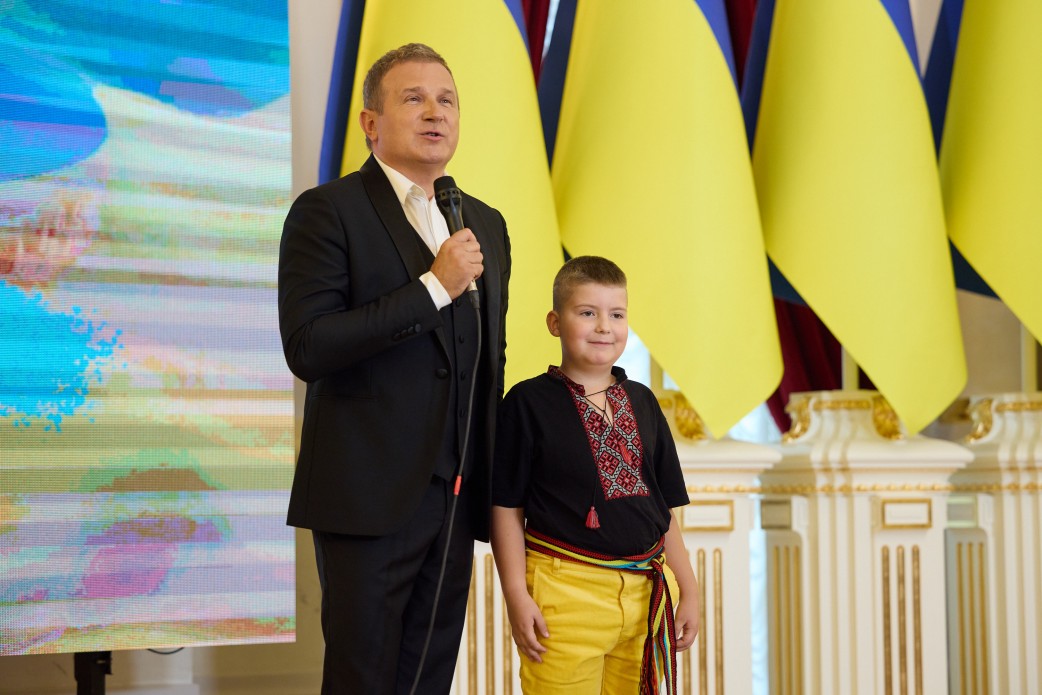 В Мариинском дворце наградили детей-спасателей, которые приближают победу: подвиги юных героев