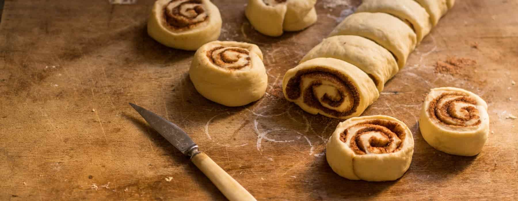 Готовим необычные синабоны с тыквой: родные будут в восторге (видео)