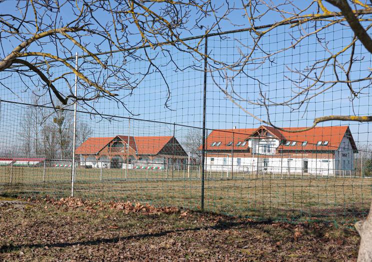 В Угорщині тренера-українця підозрюють у гвалтуванні  дітей з футбольної академії: деталі скандалу
