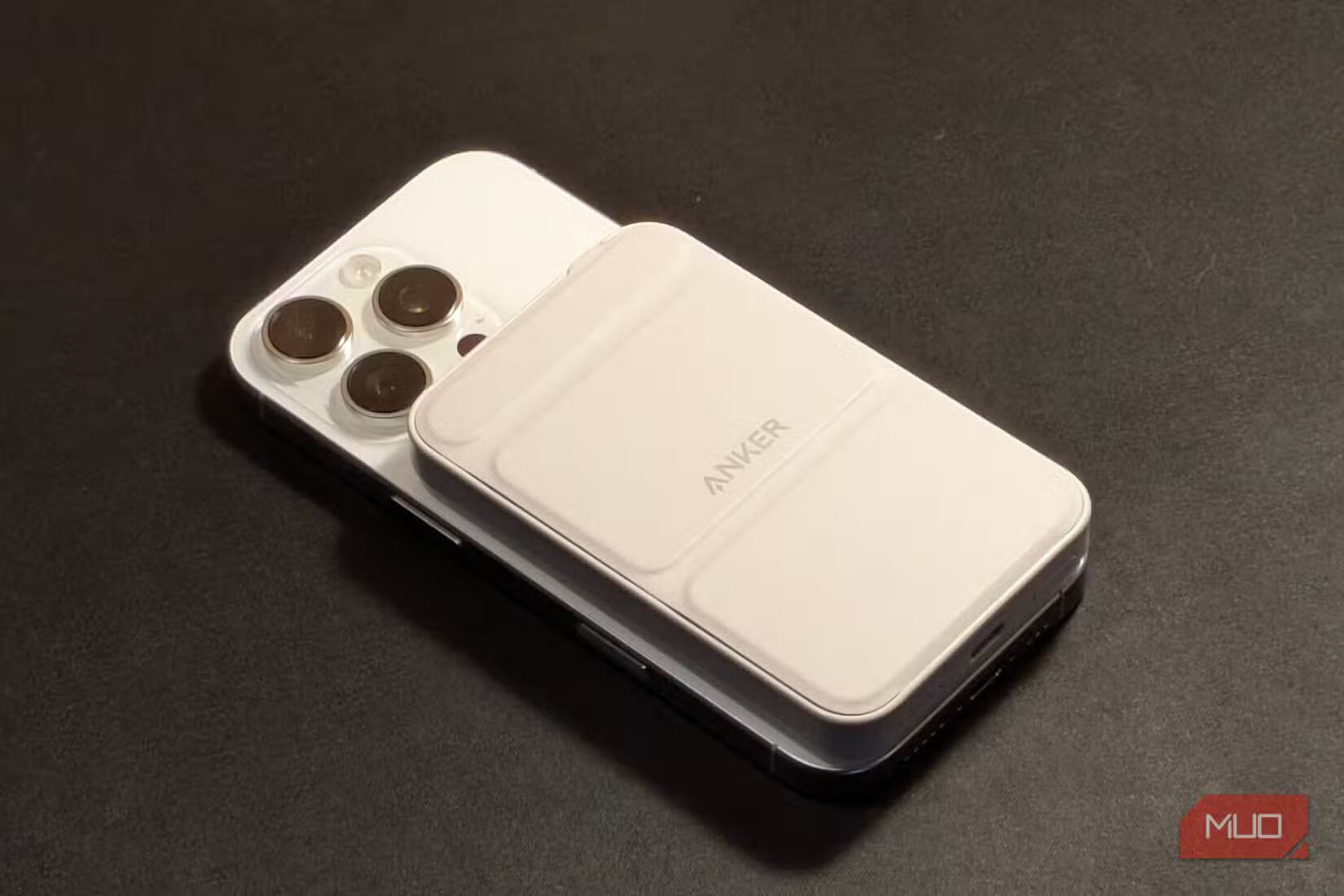 10 мифов о зарядке iPhone, которым давно пора перестать верить