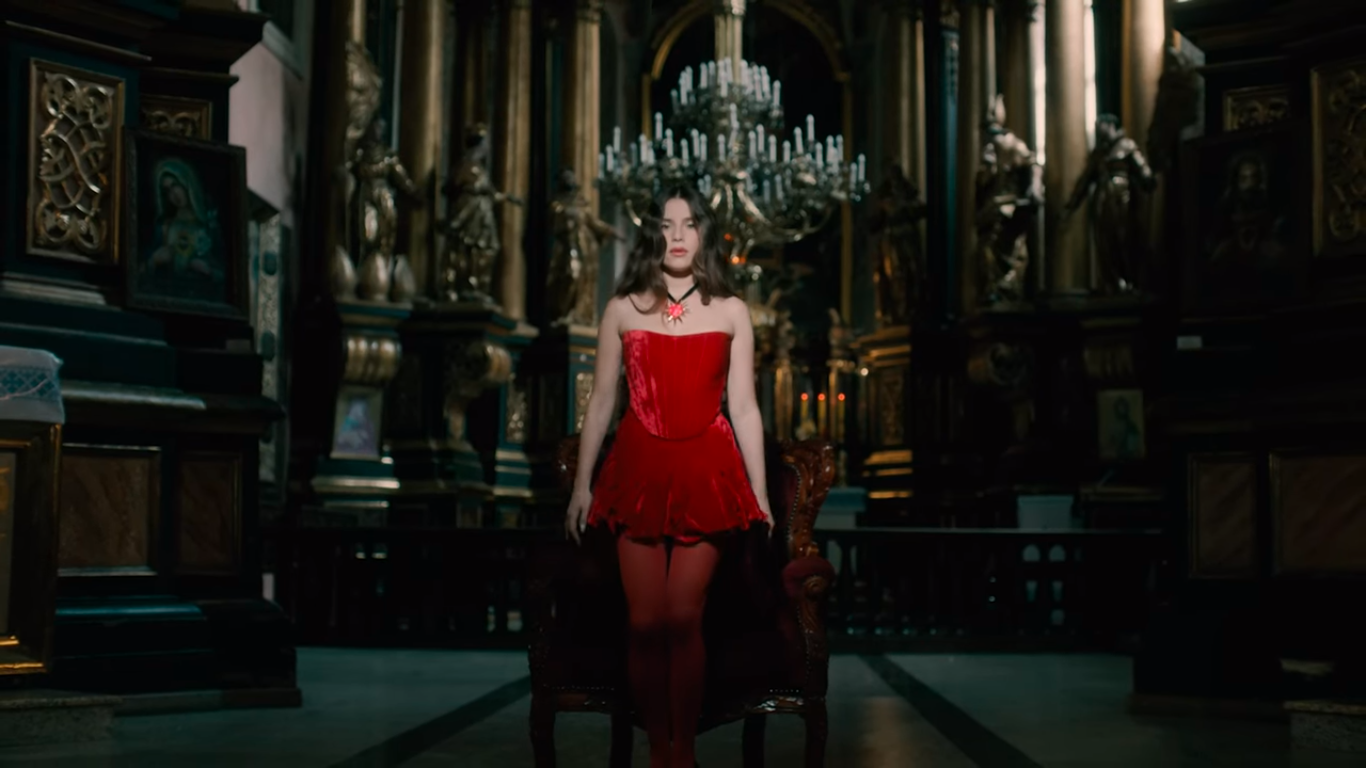 Львівську церкву "відмолювали від осквернення" через кліп Соловій і Жадана