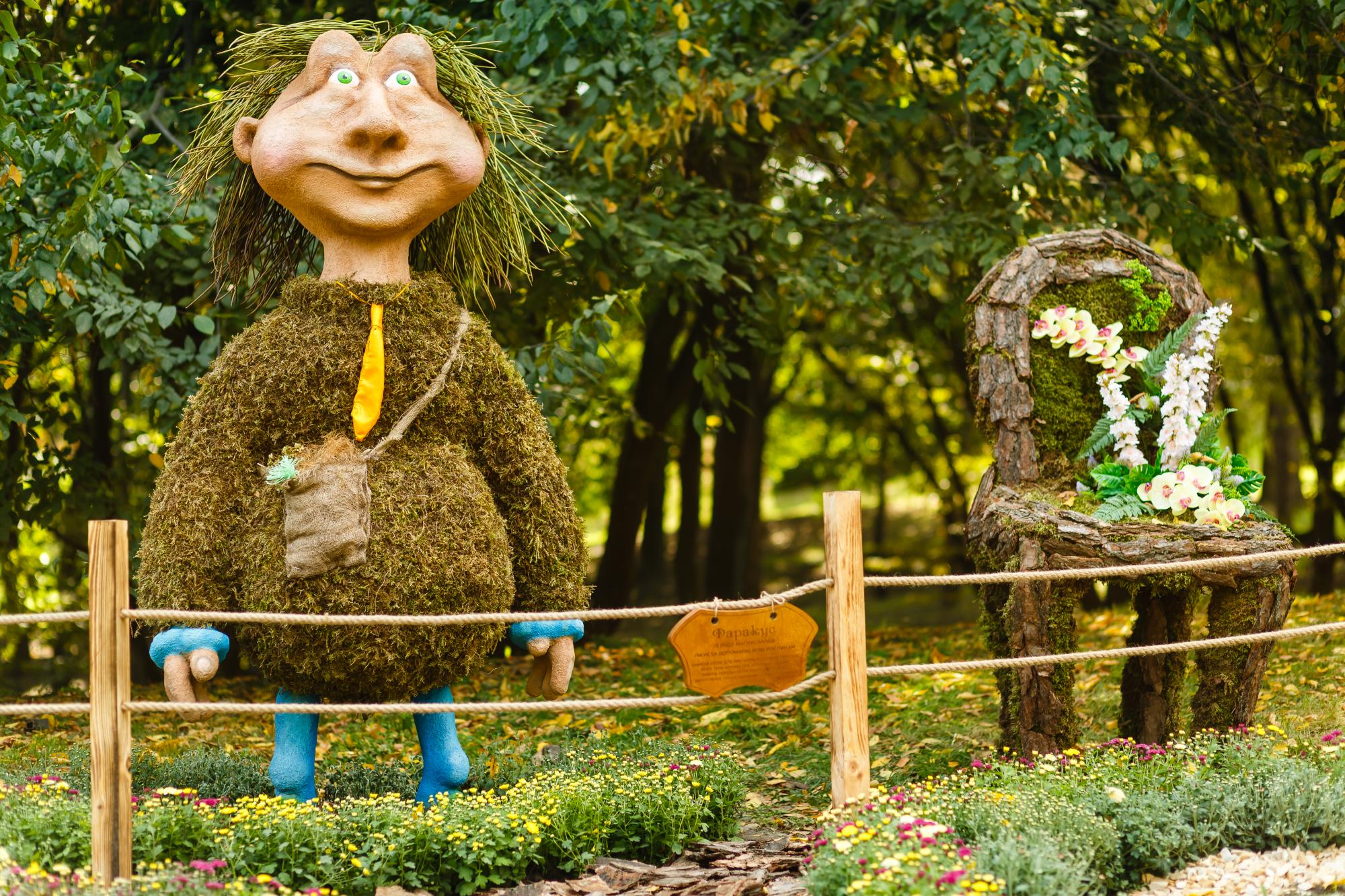 Ідеальний варіант для вихідного! У Києві відкрили неймовірну квіткову виставку: яскраві фото