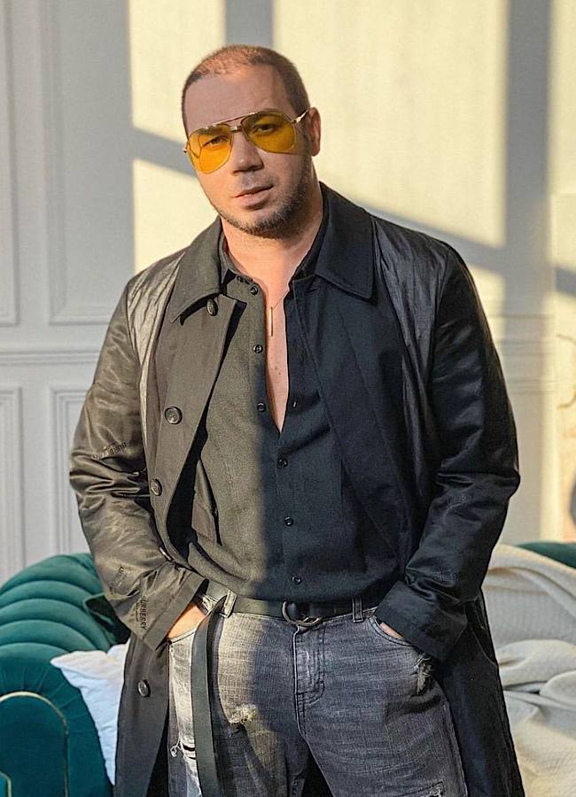 "Це не лише одяг": Андре Тан пояснив, в чому полягає важливість моди