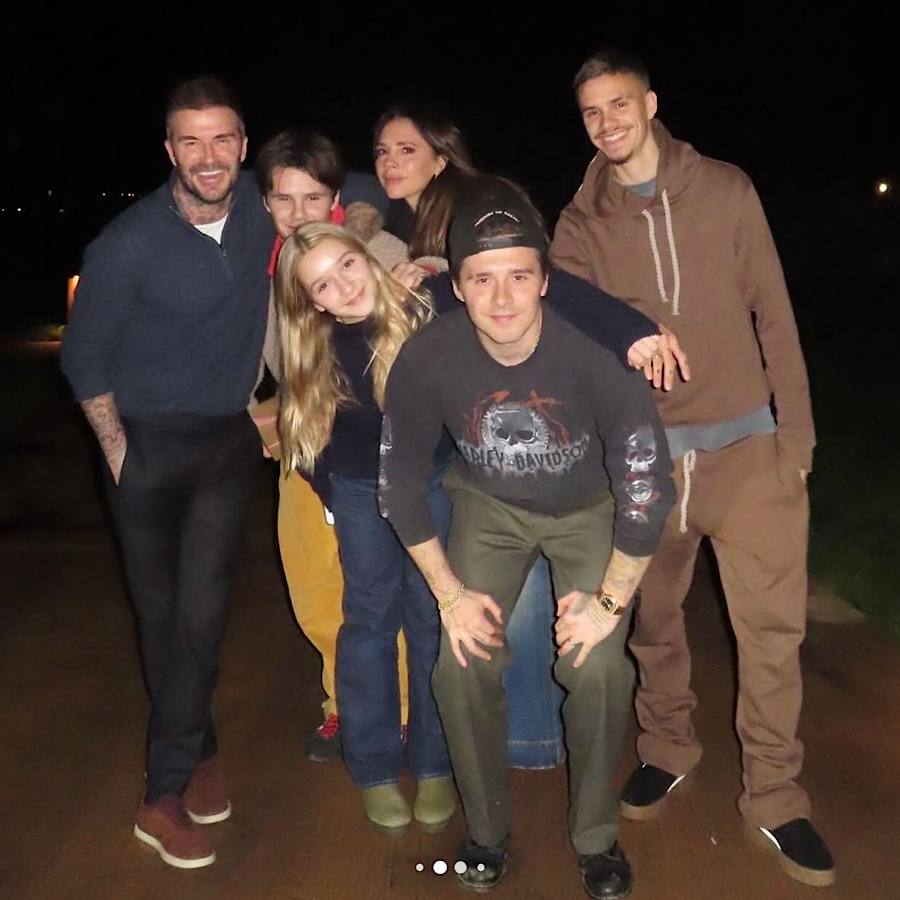 Дэвид Бекхэм показал, как проводит время с семьей на отдыхе (фото)