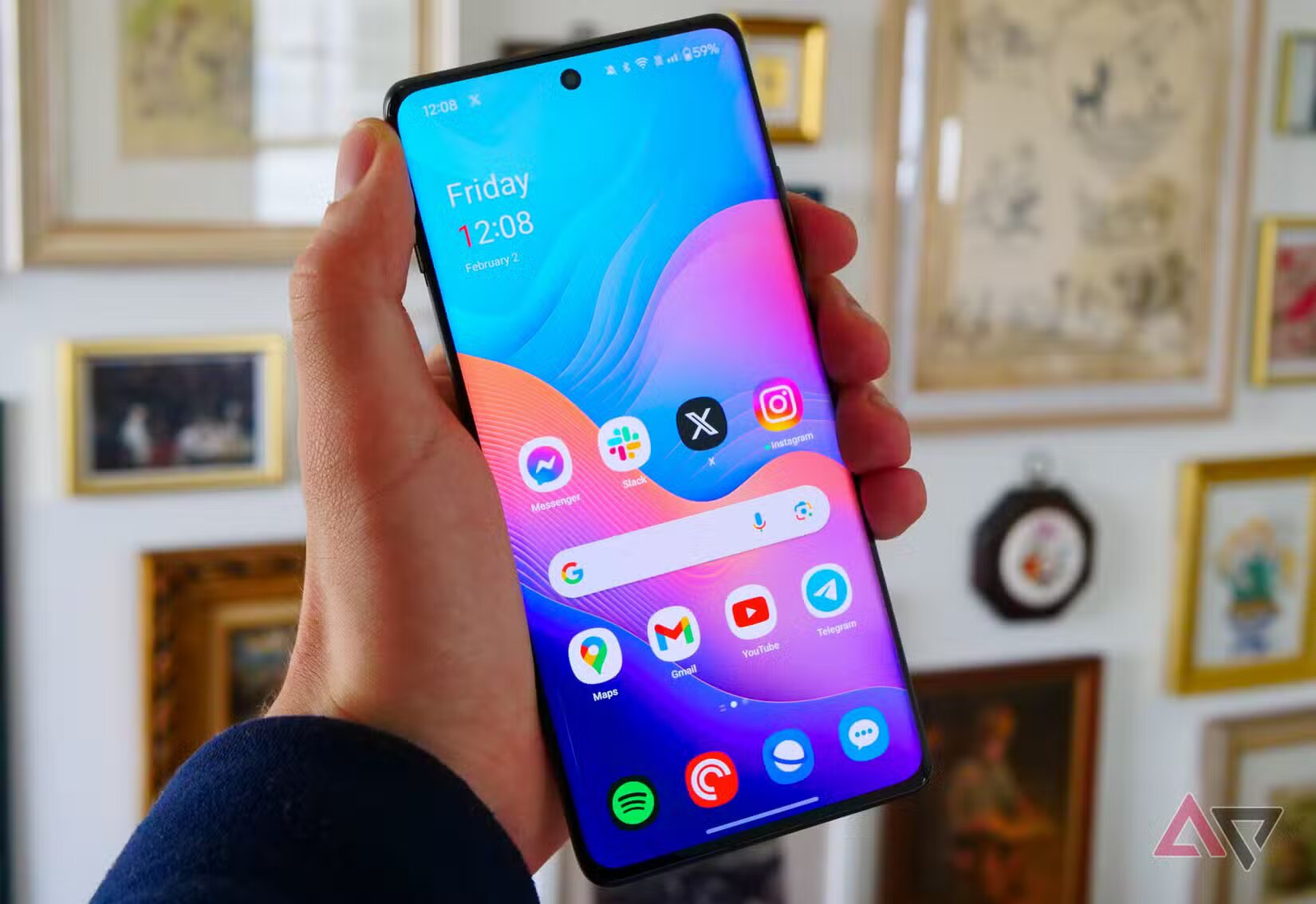 10 лучших телефонов на Android не за все деньги мира