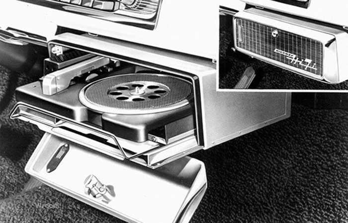 Ці опції в автомобілях вас точно здивують: які дивні пристосування придумали дизайнери