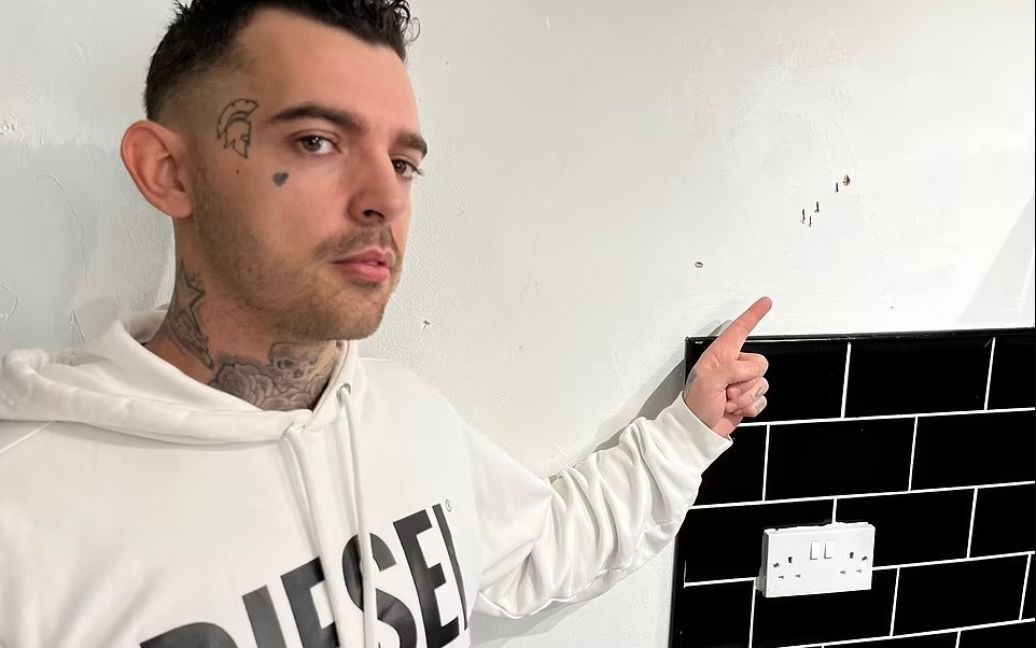 Справжня "Санта-Барбара": скандальний роман британця та українки отримав цікаве продовження