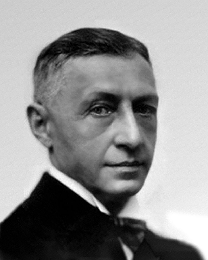 Кого из известных авторов, кроме Гоголя, себе присвоила Россия? Список немалый