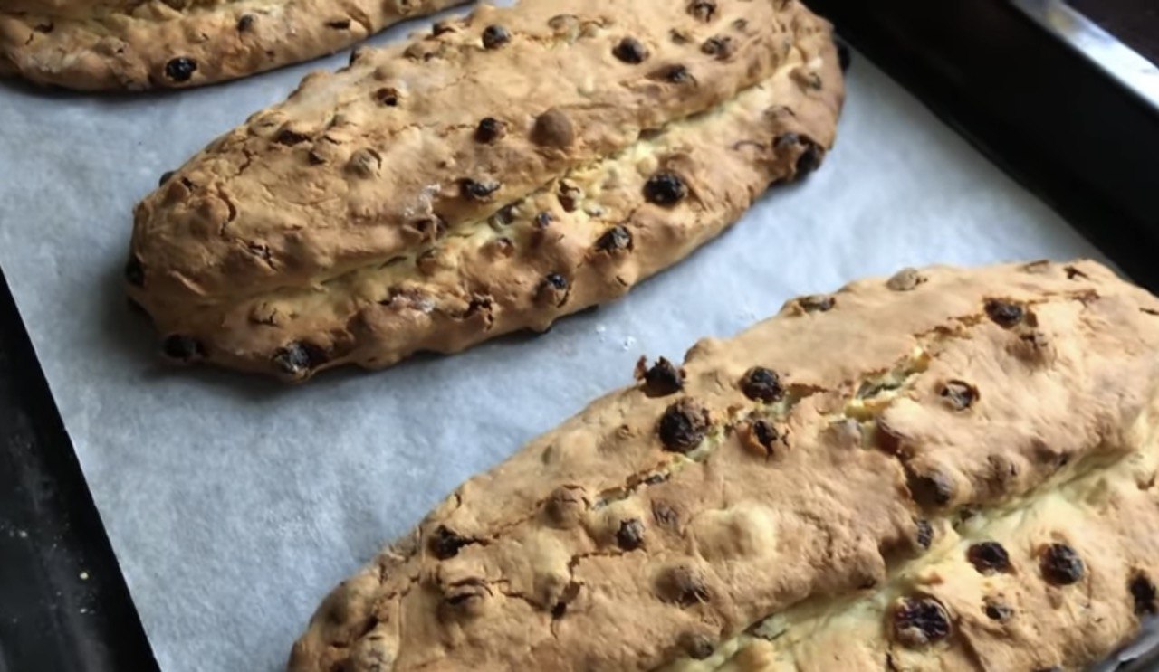 Готовим рождественский штолен без дрожжей: простой рецепт праздничной выпечки