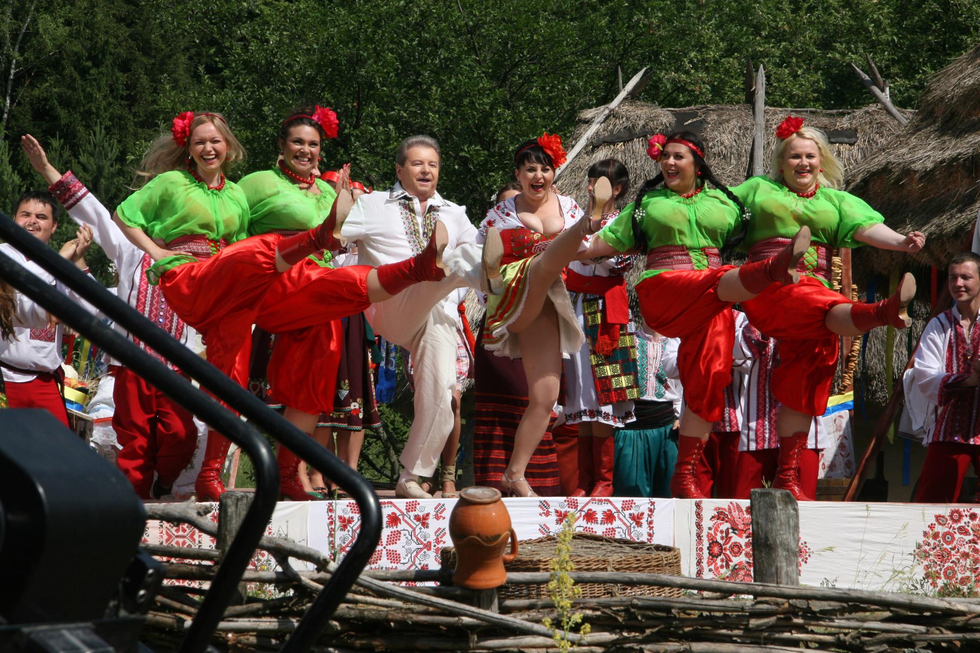 Хіту Михайла Поплавського "Українське сало" - 20 років: цікаві факти про пісню